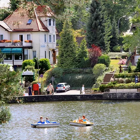 Gemuetliche Mit Grossem Garten Apartment