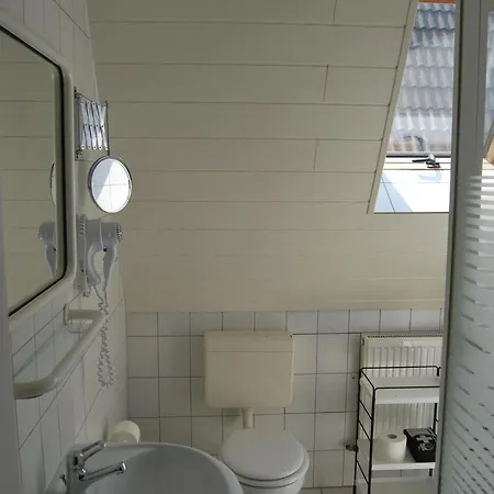 Apartment Gemuetliche Mit Grossem Garten