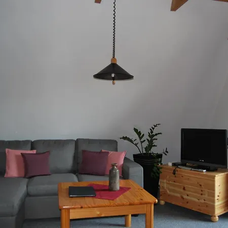 Gemuetliche Mit Grossem Garten Apartment *