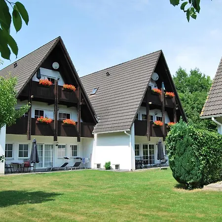 Gemuetliche Mit Grossem Garten Apartment *